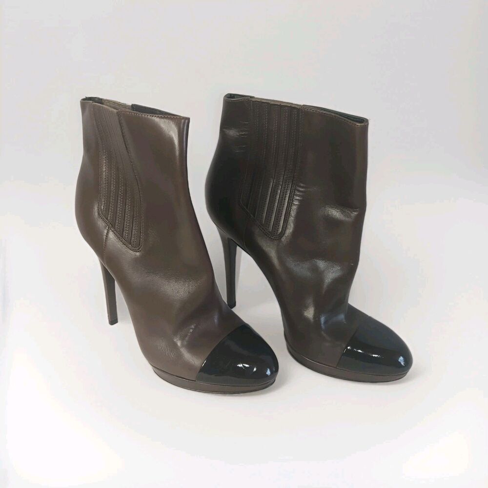 Brian Atwood Brown Fragola Cap-Toe Stiletto Heeled Booties size 8 MSRP $600